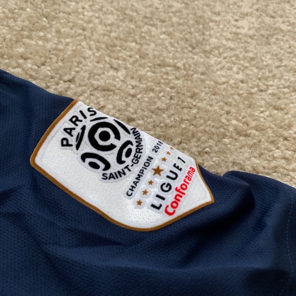 PSG Home 18/19 Jersey Ligue 1 version MBAPPE#7 - Picture 6 of 8